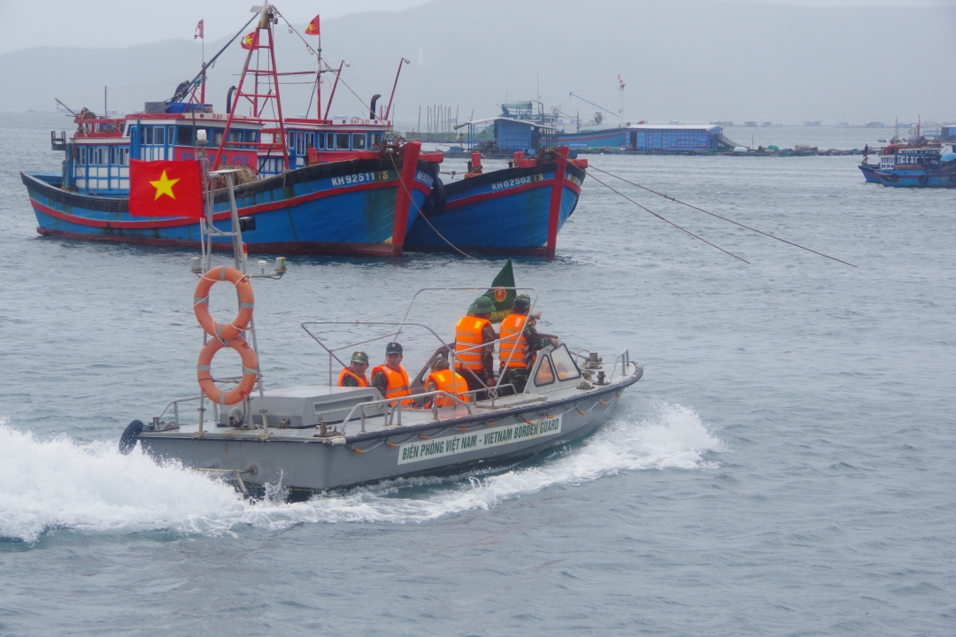 Kỷ niệm 65 năm Ngày truyền thống Bộ đội Biên phòng (3-3-1959 - 3-3-2024) và 35 năm Ngày Biên phòng toàn dân (3-3-1989 - 3-3-2024)  Xây dựng thế trận biên phòng toàn dân vững mạnh