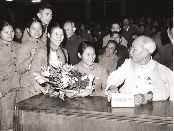 Giáo dục đạo đức cách mạng cho thanh niên theo tư tưởng Hồ Chí Minh 
