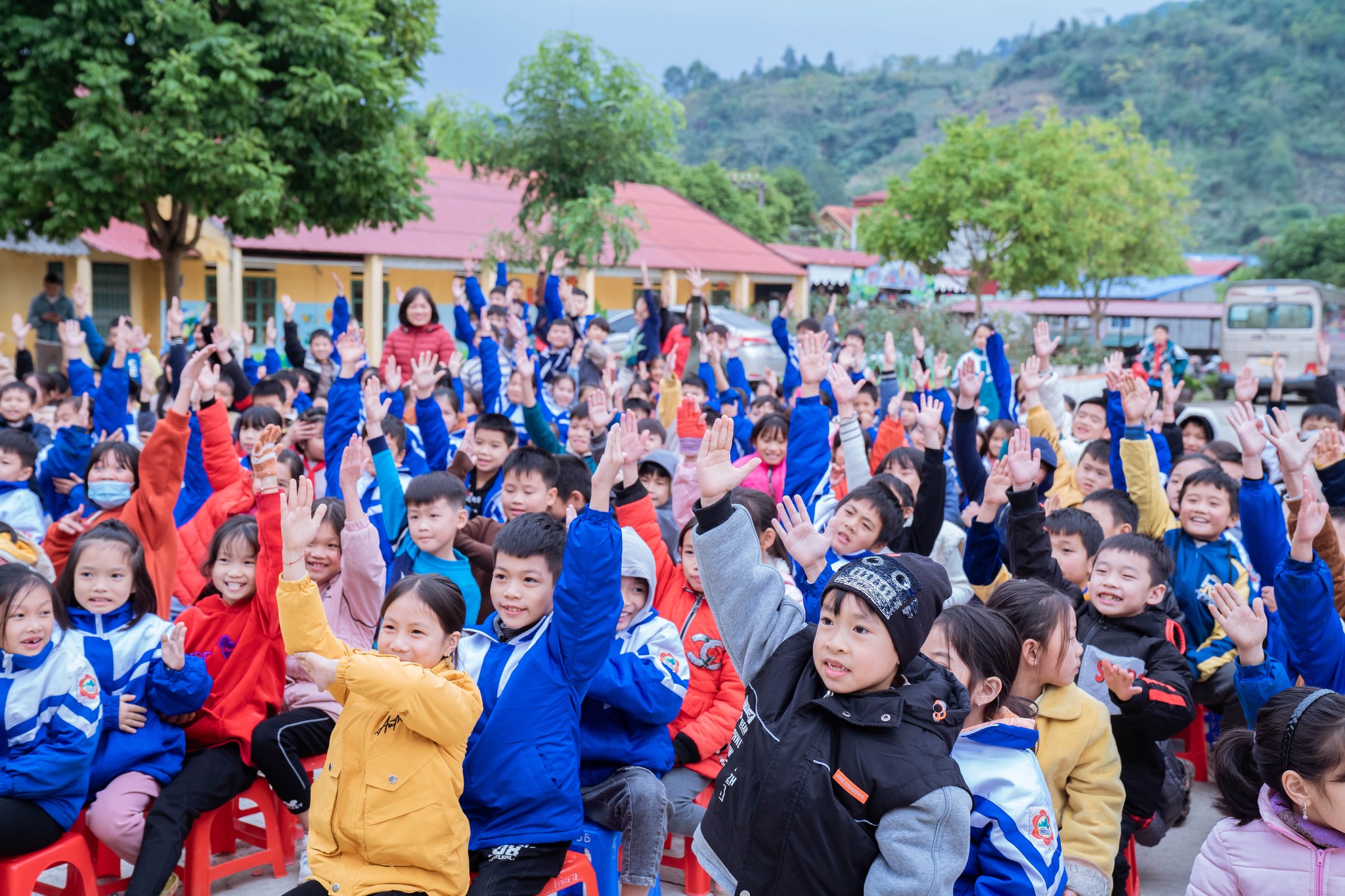 Đổi mới sáng tạo thu hẹp khoảng cách giáo dục vùng sâu, vùng xa Việt Nam trong kỷ nguyên mới
