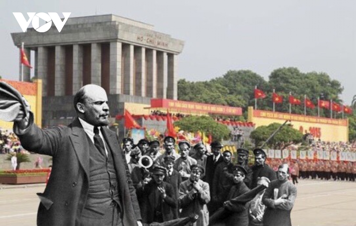           Xuyên tạc lịch sử - Trò hề của những kẻ cơ hội chính trị      