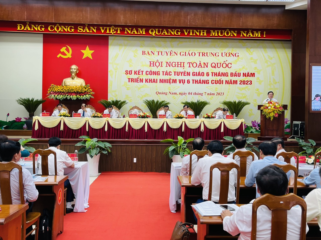 Công tác tuyên giáo tiếp tục làm tốt dự báo tình hình, chủ động tham mưu trong thực hiện nhiệm vụ