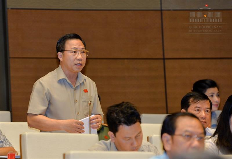 Quốc hội thảo luận về một số nội dung còn ý kiến khác nhau của dự án Luật cảnh vệ
