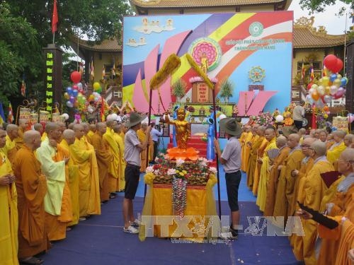 Tự do tôn giáo ở Việt Nam: Sự thật không thể xuyên tạc