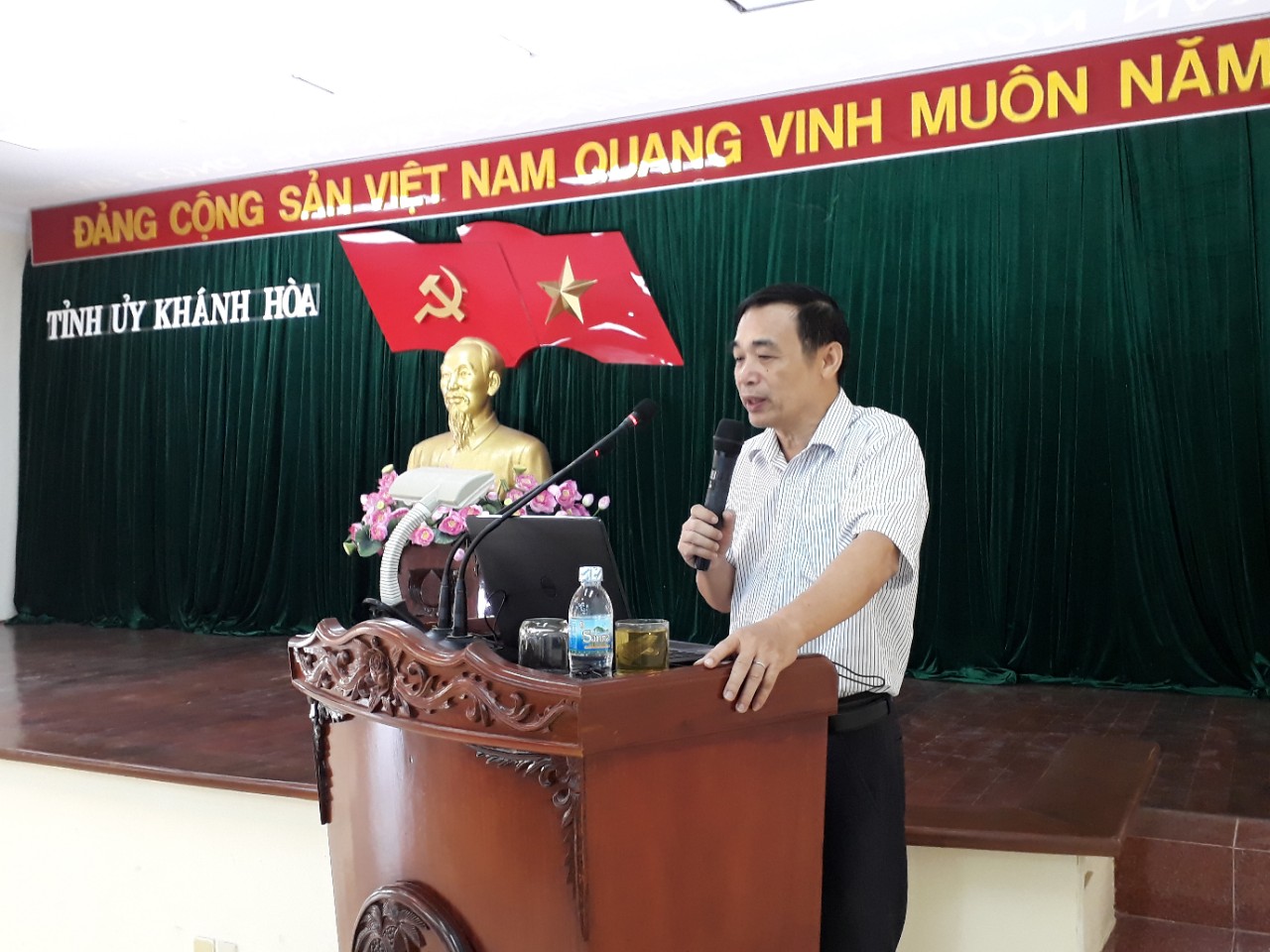 Ban Tuyên giáo Tỉnh ủy: Tổ chức Hội nghị thông tin thời sự định kỳ tháng 5/2018