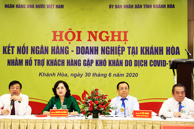 Tháo gỡ khó khăn tín dụng cho doanh nghiệp