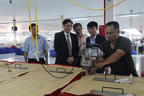 Chủ tịch UBND tỉnh phát động phong trào thi đua lao động sản xuất tại các doanh nghiệp