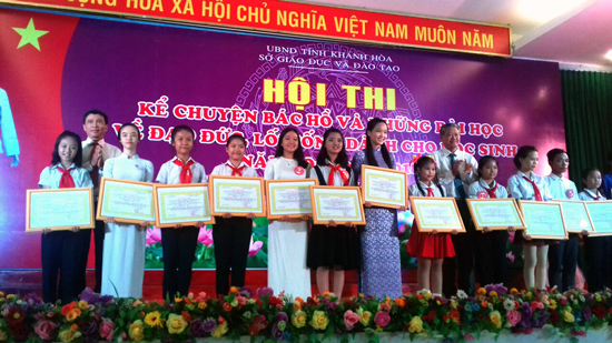 Hội thi kể chuyện Bác Hồ và những bài học về đạo đức, lối sống dành cho học sinh năm học 2017-2018