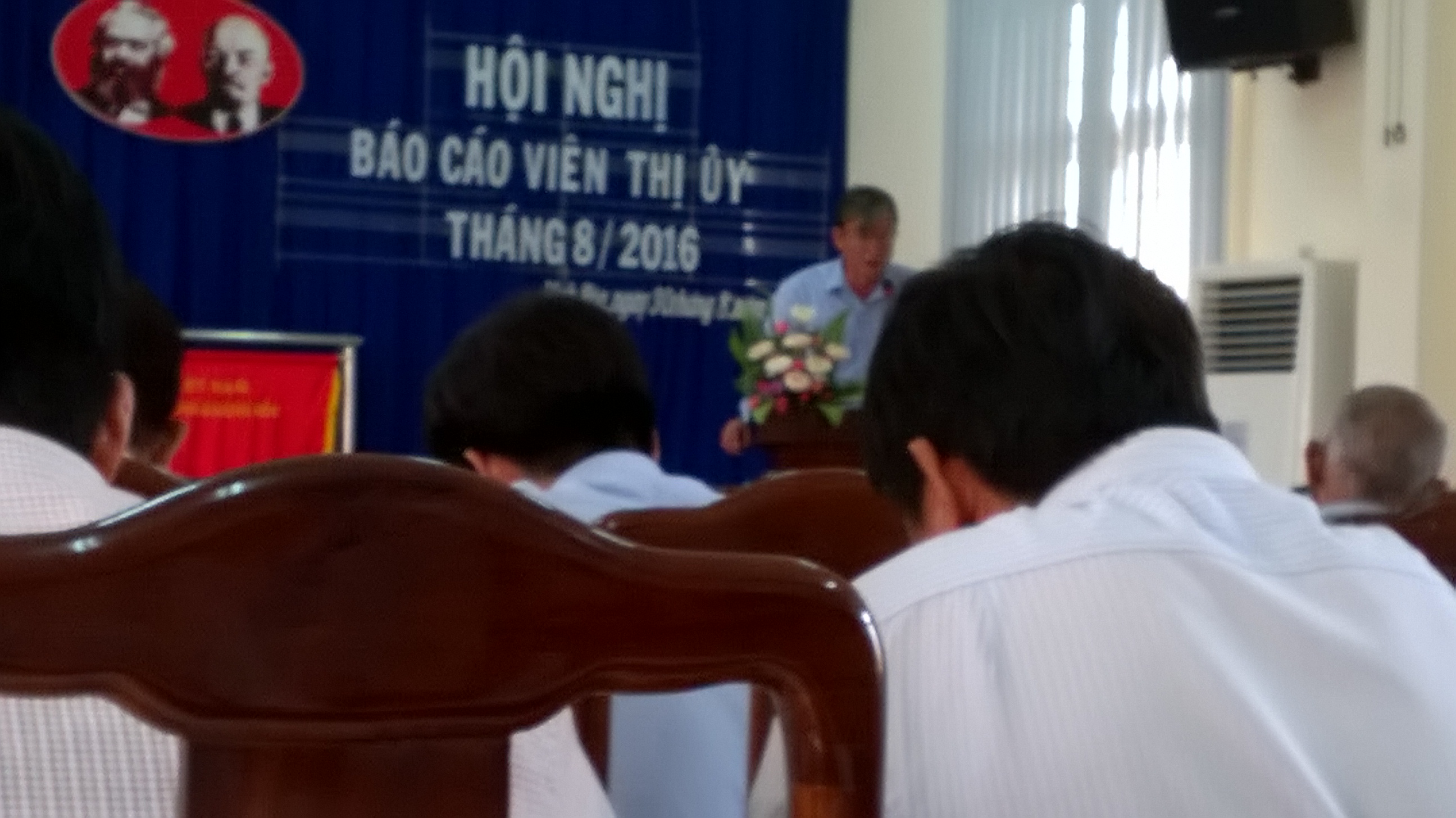 Ninh Hòa: Tổ chức Hội nghị Báo cáo viên định kỳ tháng 8/2016	