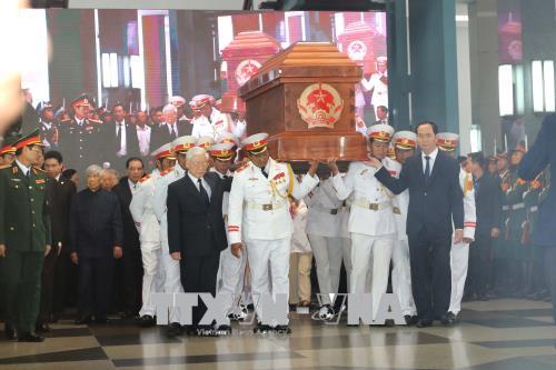 Cử hành trọng thể Lễ truy điệu và an táng nguyên Thủ tướng Phan Văn Khải