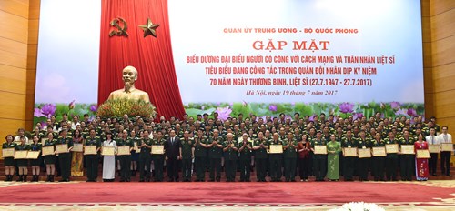 Lắng sâu tình cảm, trách nhiệm tri ân