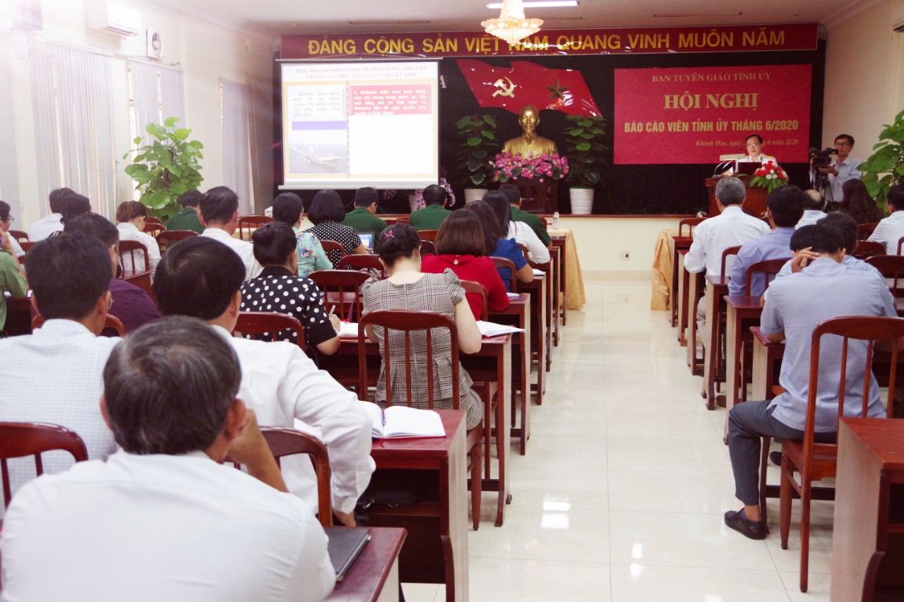 Hội nghị Báo cáo viên Tỉnh ủy tháng 6/2020