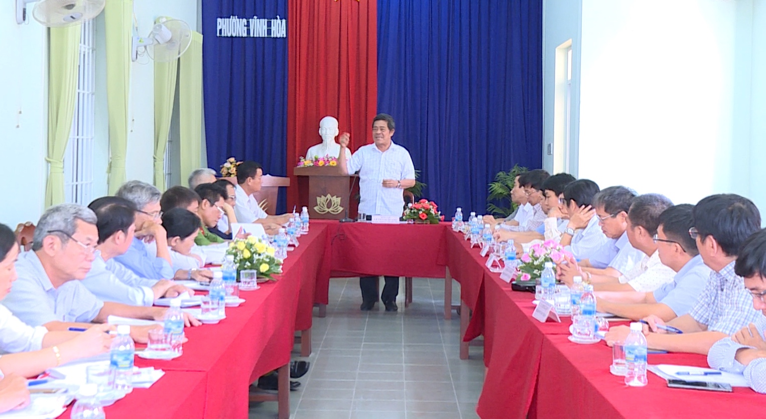 Ông Lê Thanh Quang làm việc tại phường Vĩnh Hòa
