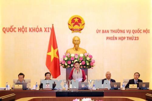Ủy ban Thường vụ Quốc hội thảo luận về dự án Luật Cảnh sát biển Việt Nam