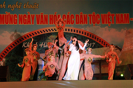 Đa dạng sắc màu văn hóa các dân tộc Việt Nam