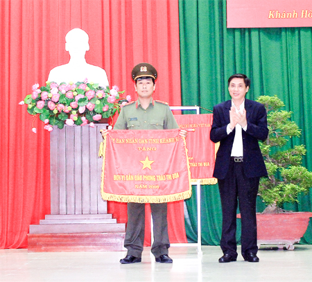 Công an tỉnh: 7 tập thể, 12 cá nhân được khen thưởng