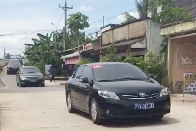 Thông tin về đoạn phim được cho là Đoàn xe của "Chủ tịch Quốc hội về thăm quê" là bịa đặt