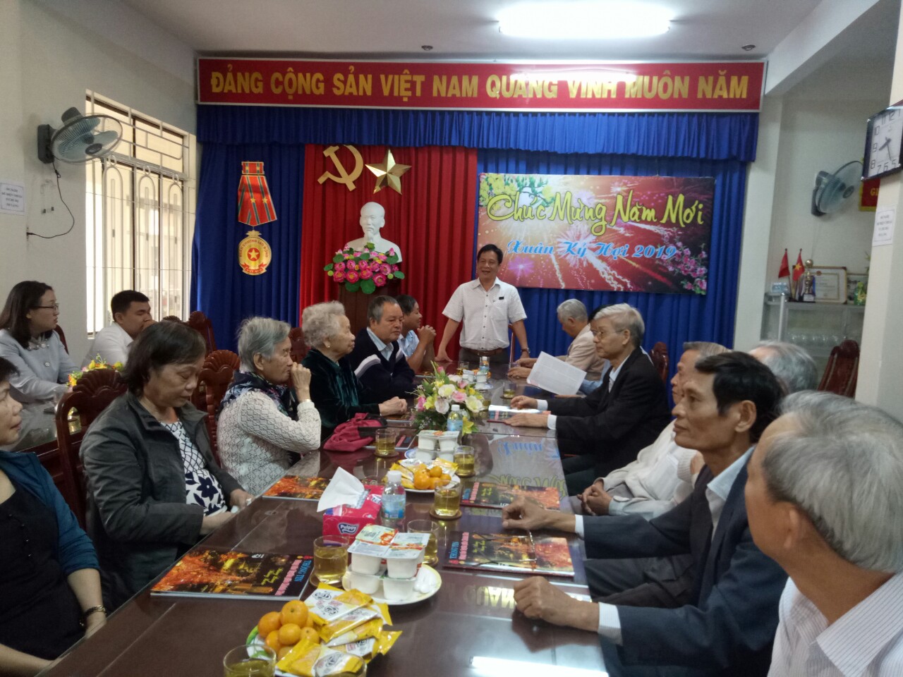 Gặp mặt, chúc tết nguyên cán bộ, công chức Ban Tuyên giáo Tỉnh ủy