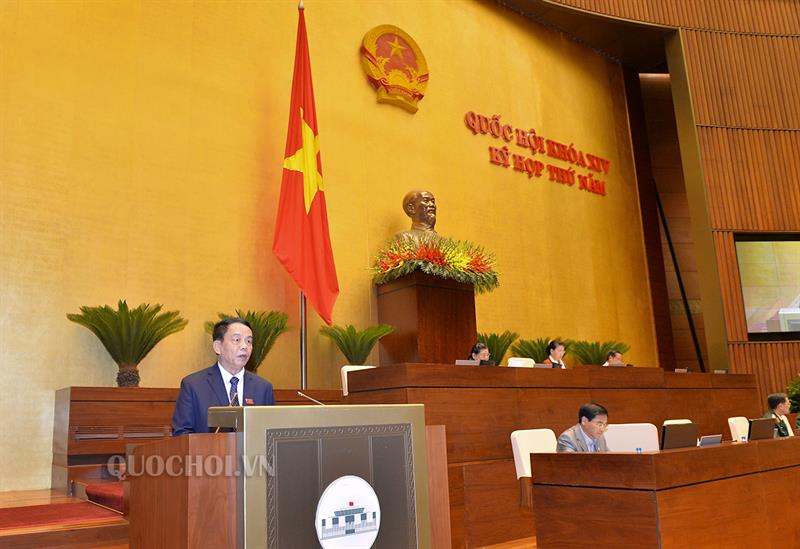 Quốc hội thảo luận về dự án Luật Quốc phòng (sửa đổi)