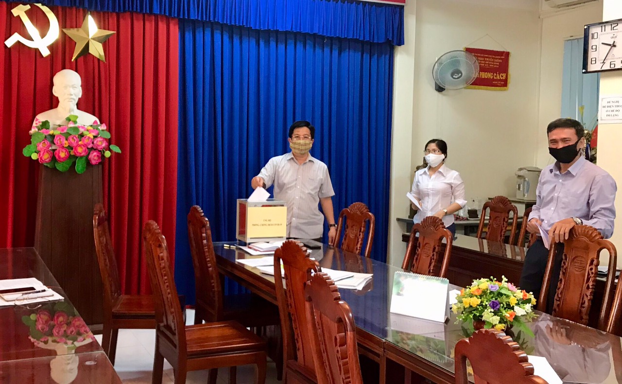 Ban Tuyên giáo Tỉnh ủy tổ chức phát động ủng hộ phòng, chống dịch bệnh Covid-19