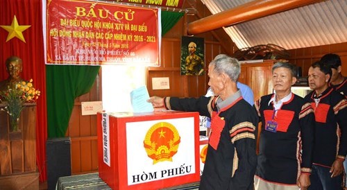 Thành công của ý chí, tình cảm, trí tuệ và trách nhiệm của toàn dân