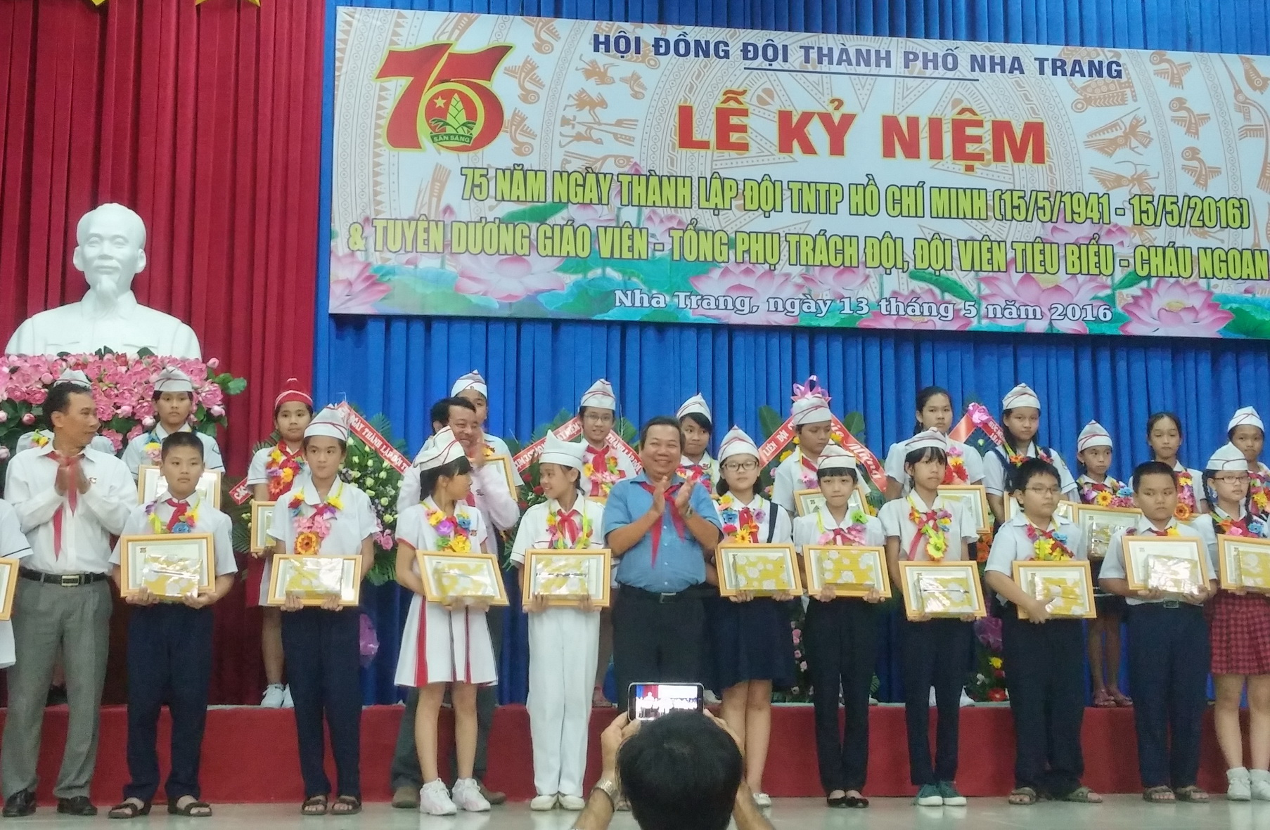 Hội Đồng đội TP. Nha Trang: Khen thưởng 75 đội viên tiêu biểu