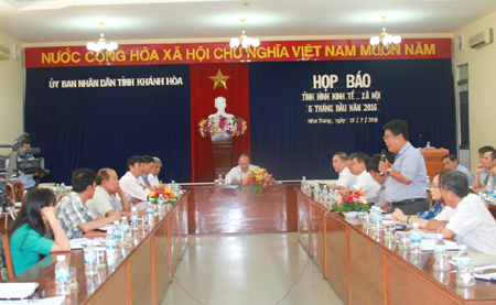 stt-UBND tỉnh Khánh Hòa: Họp báo về tình hình kinh tế - xã hội