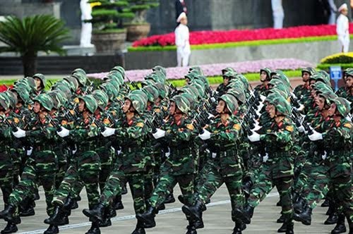 Chủ động nhận diện, đấu tranh ngăn chặn “tự diễn biến”