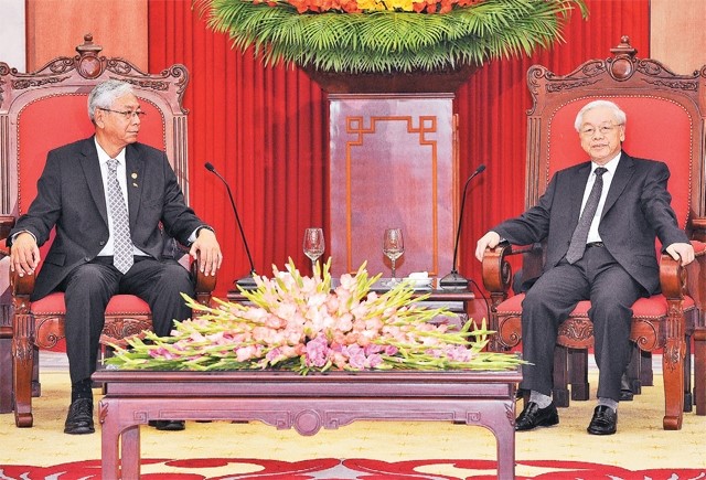 Tổng Bí thư Nguyễn Phú Trọng tiếp; Chủ tịch nước Trần Đại Quang đón, hội đàm; Thủ tướng Nguyễn Xuân Phúc hội kiến Tổng thống Mi-an-ma Tin Chô