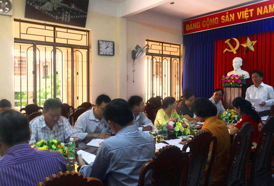 Họp  Đoàn Kiểm tra việc tổ chức học tập, quán triệt, triển khai thực hiện Nghị quyết Đại hội Đảng toàn quốc lần thứ XII và Nghị quyết Đại hội Đại biểu Đảng bộ tỉnh Khánh Hòa lần thứ XVII