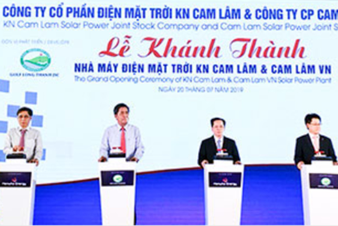 Khánh thành 2 nhà máy điện mặt trời