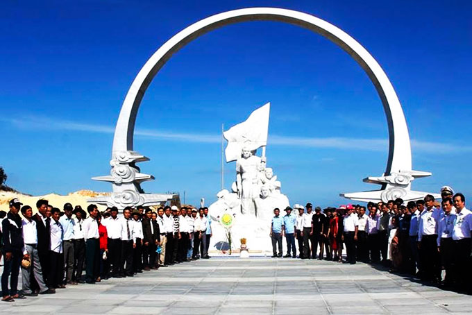 Văn phòng Khu ủy Khu 5 đón nhận danh hiệu Anh hùng Lực lượng vũ trang nhân dân