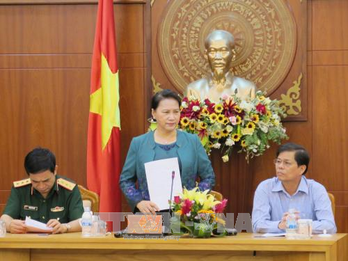 Chủ tịch Quốc hội Nguyễn Thị Kim Ngân thăm và làm việc tại tỉnh Khánh Hoà