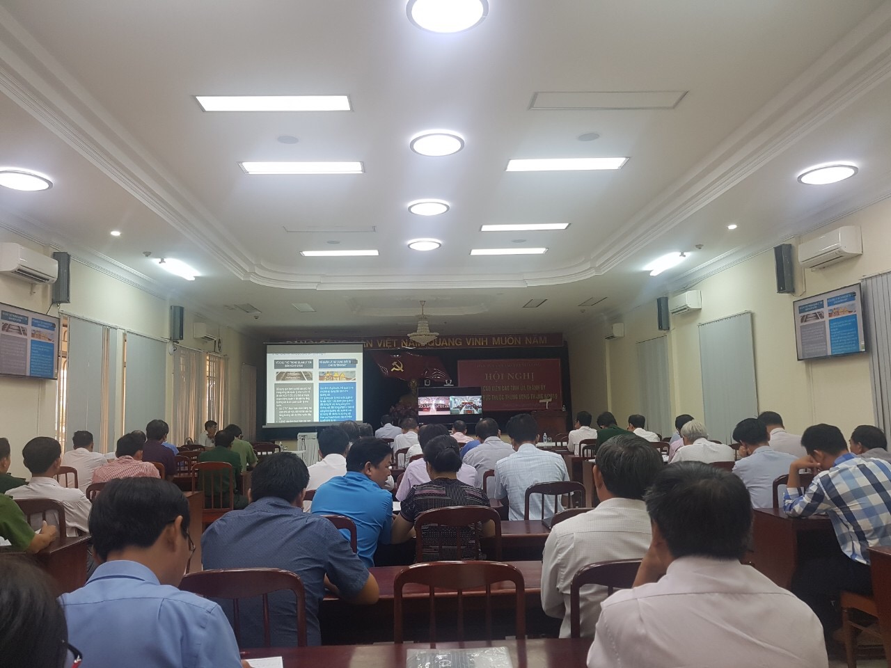 Tập trung tuyên truyền kết quả Hội nghị Trung ương X (khóa XII)