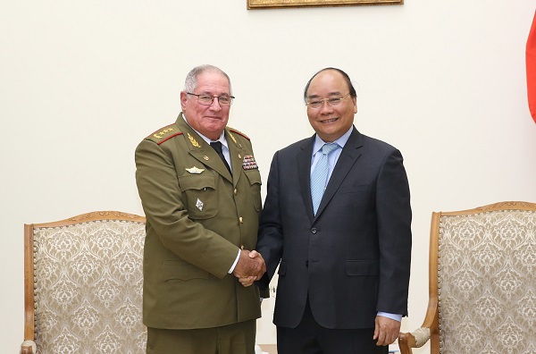 Việt Nam luôn sẵn sàng giúp đỡ Cuba
