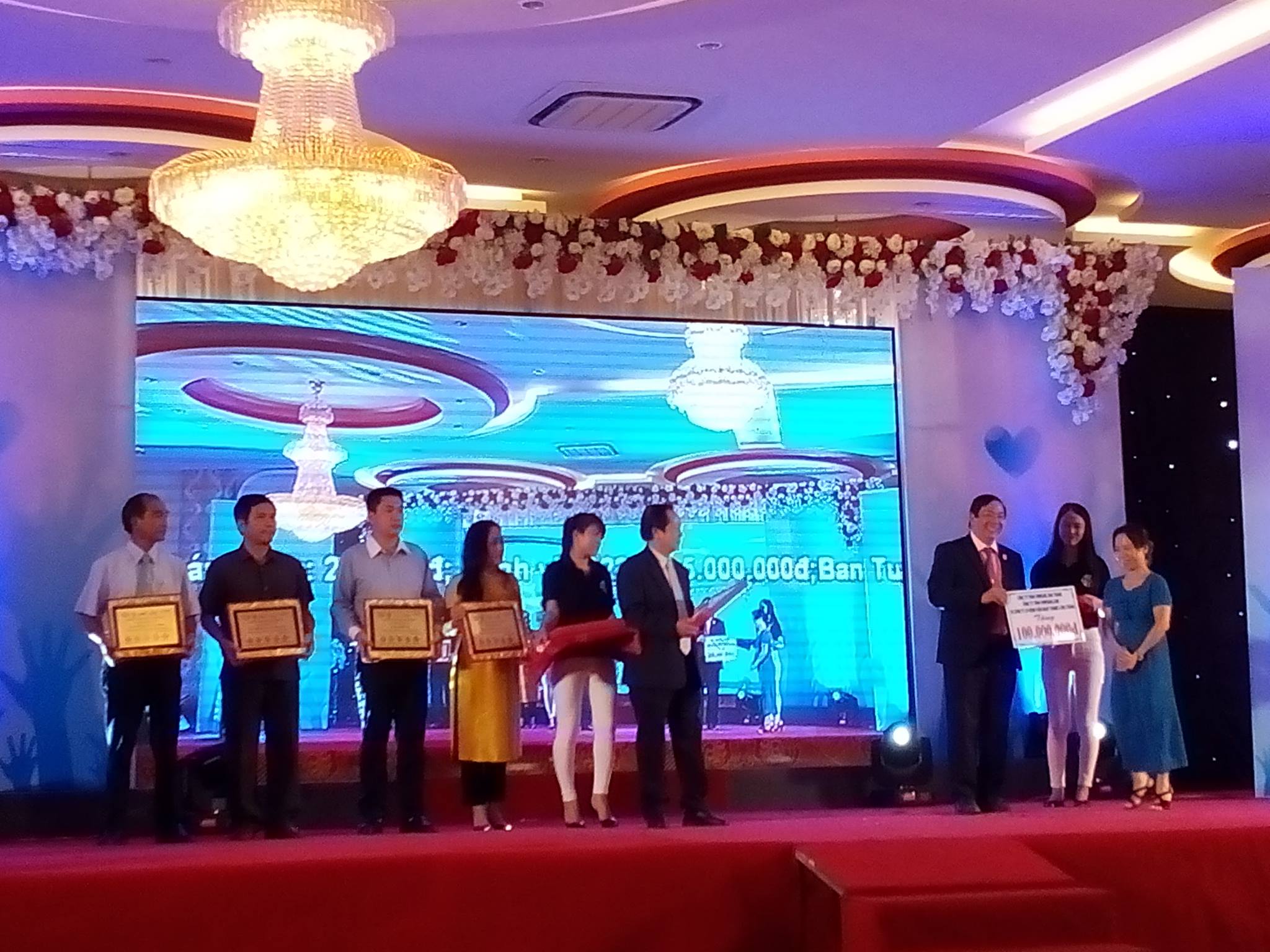 Ngân vang Đêm nhạc ủng hộ Quỹ Hỗ trợ mổ tim cho bệnh nhân nghèo