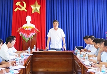 Ông Lê Thanh Quang làm việc với xã Vạn Phước