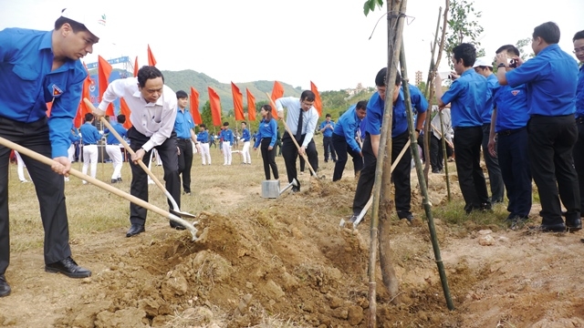 Khởi động Tháng thanh niên tình nguyện vì cộng đồng