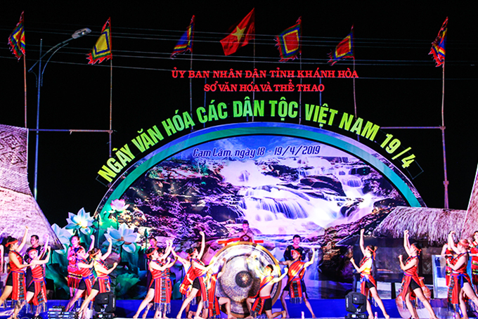Dấu ấn nghệ thuật quần chúng