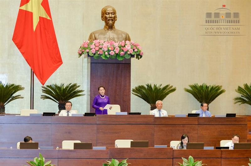 Chủ tịch Quốc hội Nguyễn Thị Kim Ngân: Vẫn còn nhiều tồn tại, hạn chế, nhiều khó khăn, thách thức đối với ngành y tế