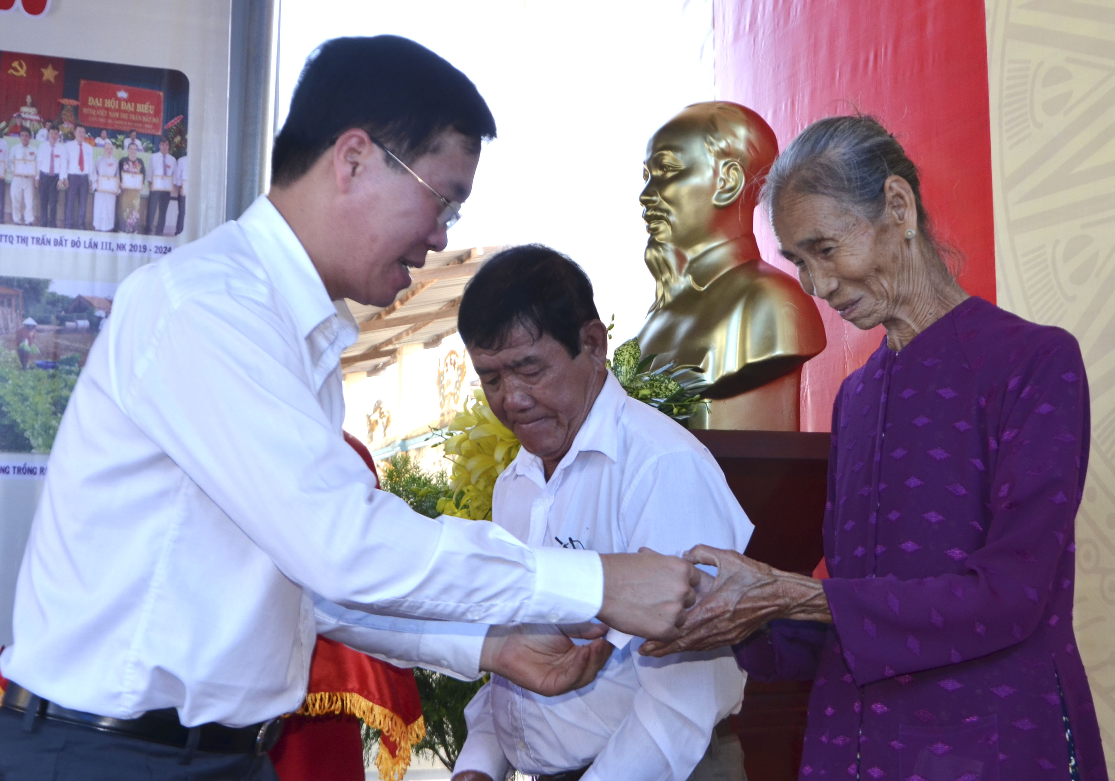 ‘Mỗi cá nhân tốt thì làng tốt, nước mạnh’
