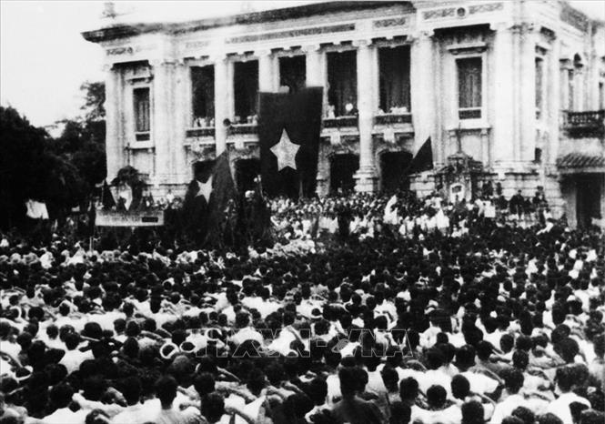 Phát huy tinh thần cách mạng Tháng Tám, sớm đưa nước ta trở thành nước công nghiệp theo hướng hiện đại