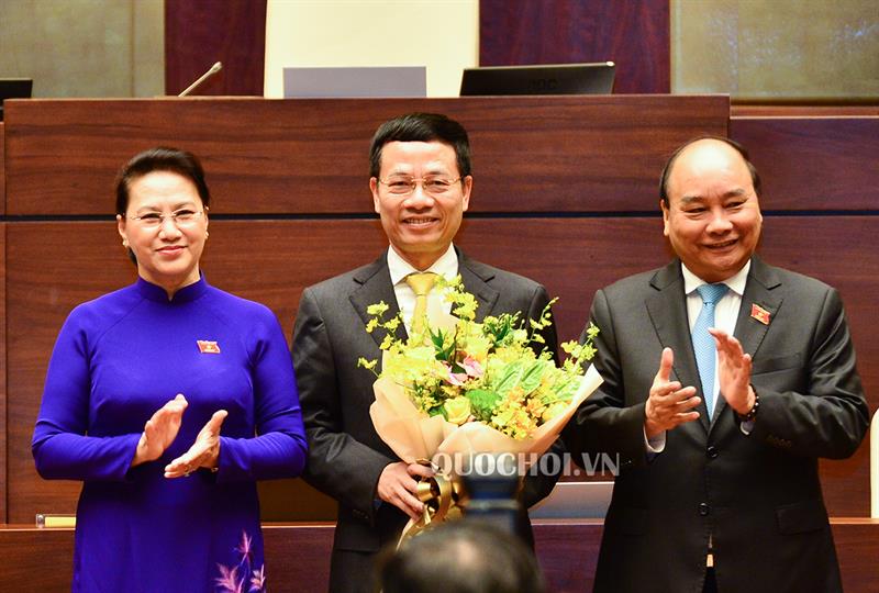 QUỐC HỘI PHÊ CHUẨN BỔ NHIỆM BỘ TRƯỞNG BỘ THÔNG TIN TRUYỀN THÔNG