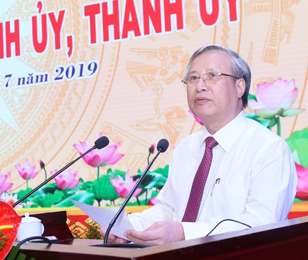 Chủ động tham mưu và tham gia chuẩn bị Đại hội Đảng bộ các cấp