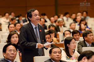 Quốc hội xem xét 2 dự án luật