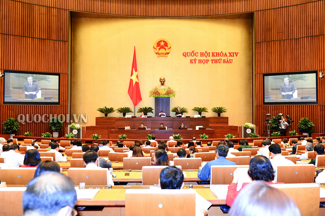 ĐÁNH GIÁ GIỮA KỲ THỰC HIỆN NGHỊ QUYẾT VỀ TÁI CƠ CẤU LẠI NỀN KINH TẾ GIAI ĐOẠN 2016-2020: HOÀN THÀNH VÀ DỰ KIẾN HOÀN THÀNH 77% SỐ MỤC TIÊU ĐỀ RA