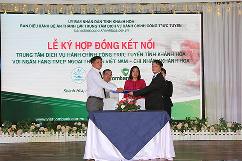 Giới thiệu, ký kết hợp tác thanh toán trực tuyến