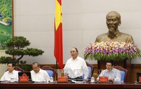 Tập trung giải quyết các điểm nghẽn về thể chế