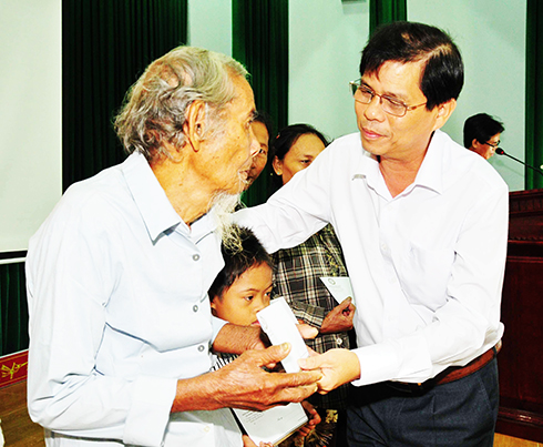 Niềm động viên cho người nghèo