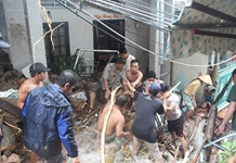 Khẩn trương khắc phục hậu quả mưa lũ, chủ động ứng phó với bão số 9
