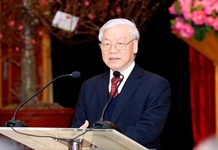 Tạo nền tảng vững chắc để đất nước phát triển, đổi mới và hội nhập (*)
